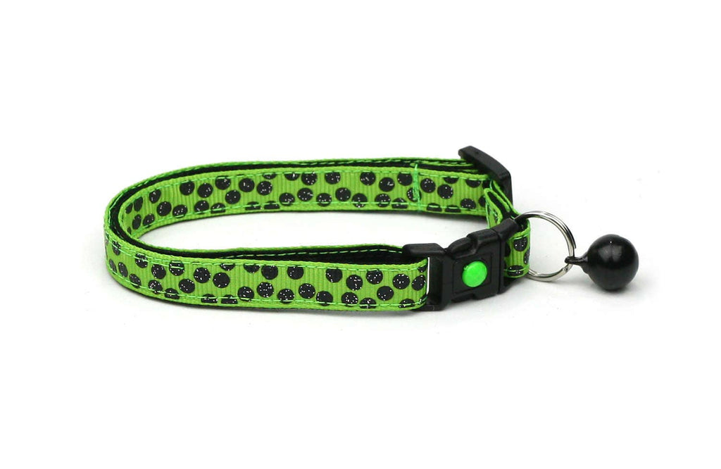 Black Dots on Bright Green Cat Collar-3